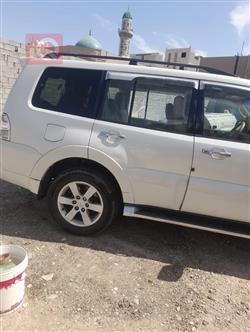 ميتسوبيشي باجيرو